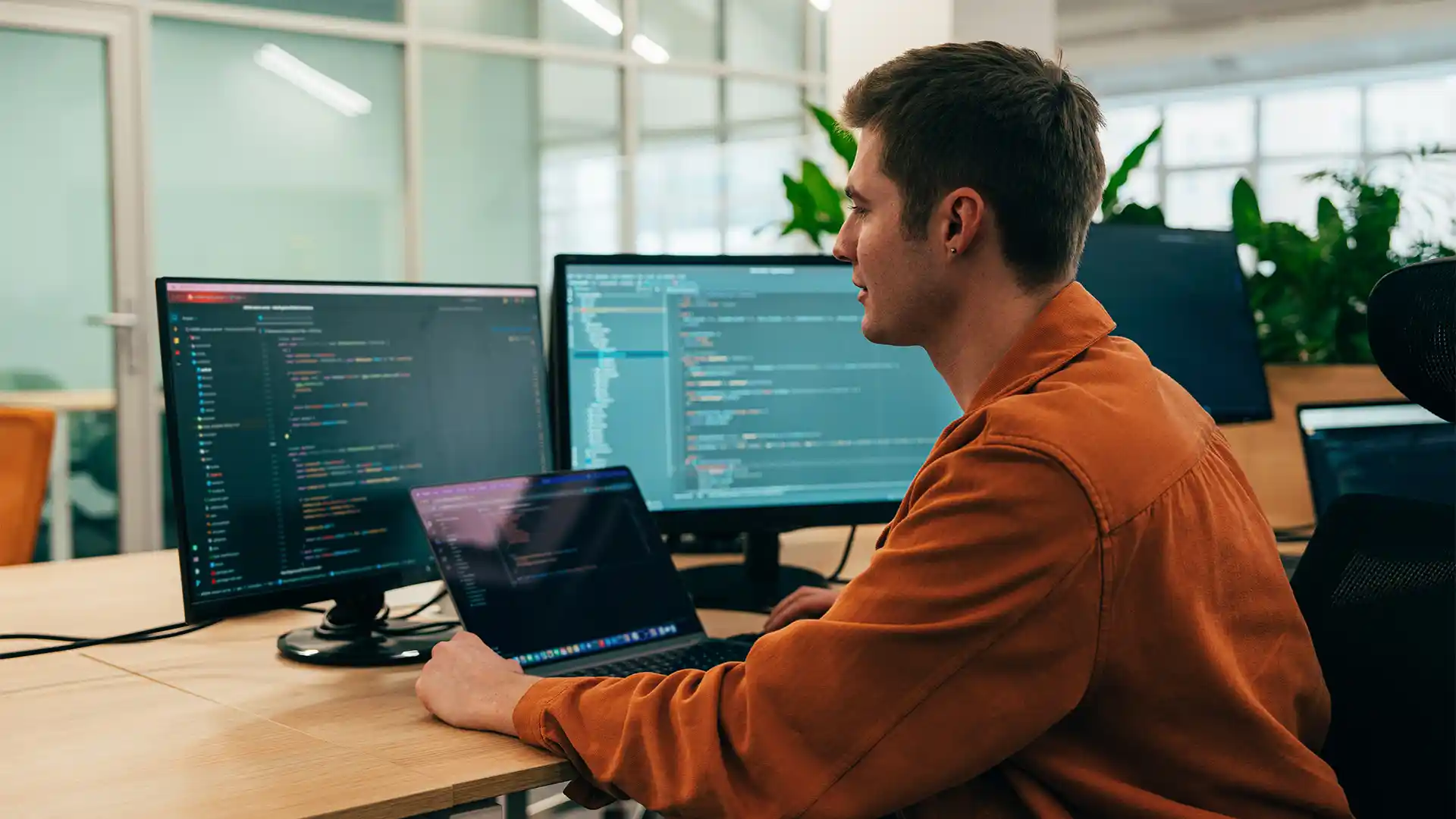 Top Python Development Company India | Python Development Service - Omnist